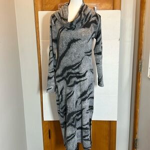 White House Black Market‎ WHBM Women's Dress Soft Cowl Midi Size S Tiger Print